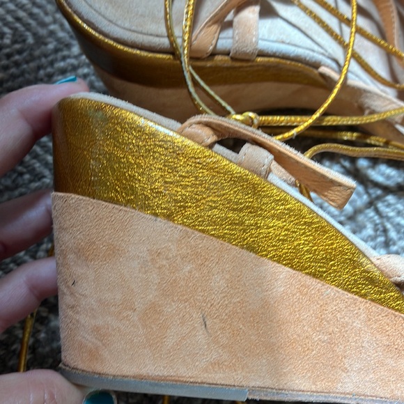Dries Van Noten wedge Heel Gold and Peach suede Sandals, size 38.5 NEW - Picture 5 of 11